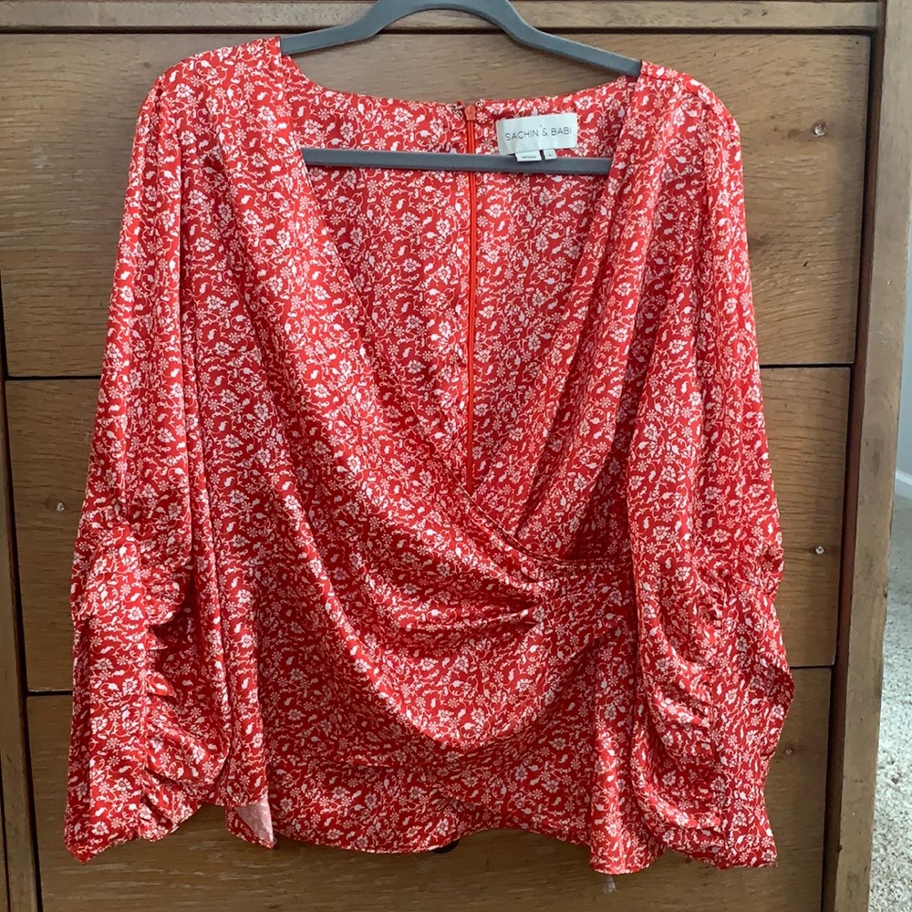 NWOT Sachin & Babi gorgeous blouse
